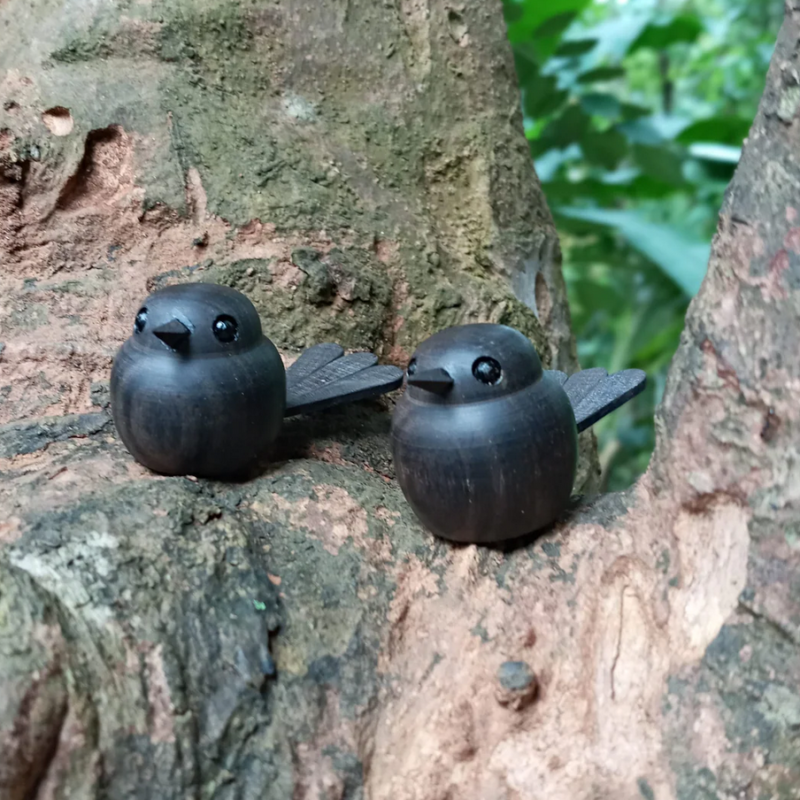 Wooden black bird,bird figurine,wooden bird figurines,small bird,bird sculpture,black birds,miniature wooden bird,Gift for bird lovers,Raven